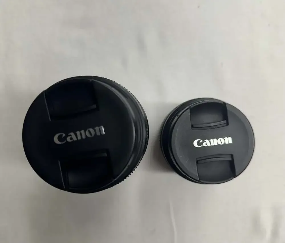 Canon EOS Rebel T5 DSLR Camera with 75-300mm Zoom Lens set